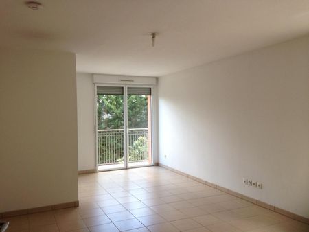 location Appartement T2 DE 44.89m² À GRENADE SUR GARONNE - Photo 3