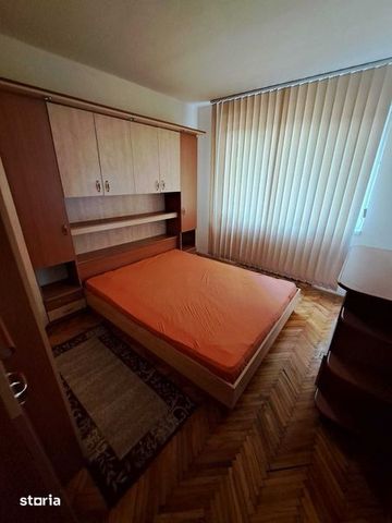 Dau in chirie apartament 3 camere Aluminei Oradea - Photo 4