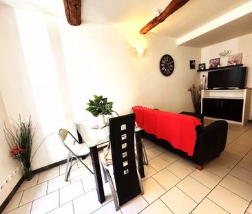 Location Appartement 2 pièces 35 m2 à Aubagne - Photo 2