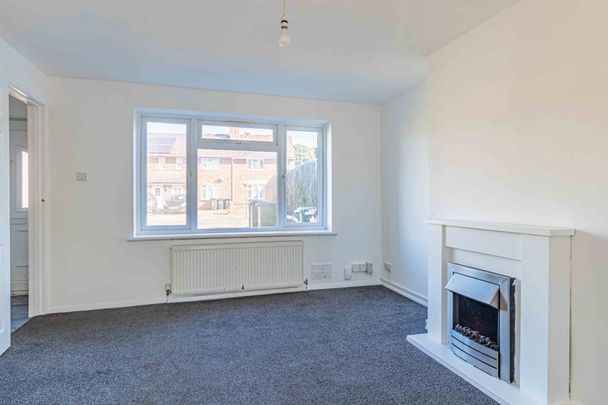 3 bed Terraced for rent - Photo 1