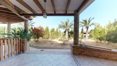 6 room luxury Villa for rent in Elche, Valencia - Photo 5