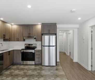 Apartment for rent, Laval (Chomedey) - Photo 2