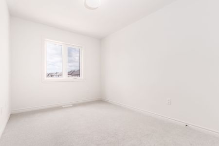 For Lease - 523 Worden Street, Cobourg, Ontario - Photo 4