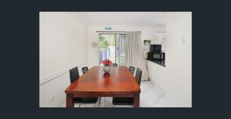 Comfortable Living in a Place to Call Home! - Photo 2