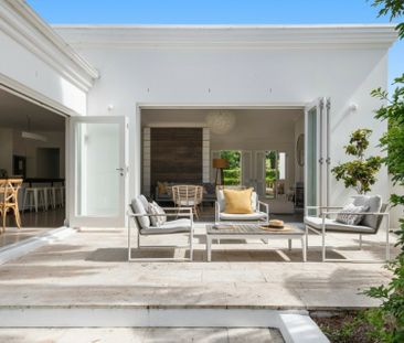 FULLY FURNISHED COASTAL RETREAT - Photo 1