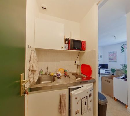 Location Appartement 1 pièce 19m² POITIERS 86000 - Photo 2