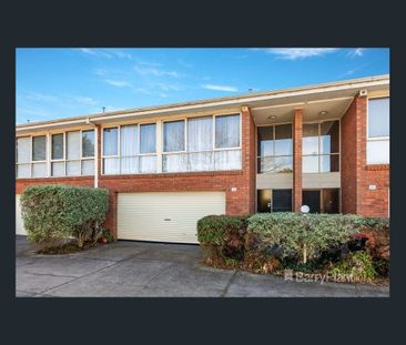 Private 2-Bedroom Townhouse in a Convenient Location! - Photo 1