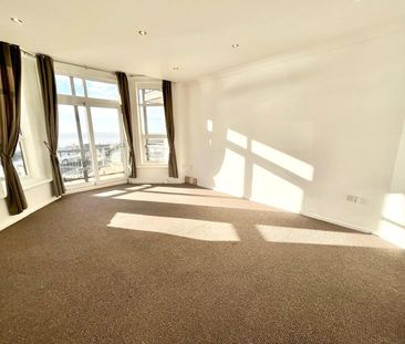 Mount Liell Court East, The Leas, Westcliff-on-Sea, Essex, SS0 8HH - Photo 1