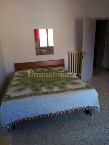 Trilocale piazza Giuseppe Garibaldi, Chiusi Scalo, Chiusi - Foto 4