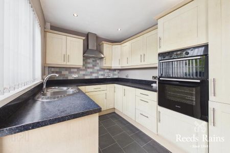54 Skipperstone Road, Bangor, BT20 4ES - Photo 4