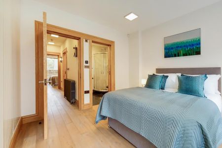 5 bedroom semi-detached house to rent - Photo 5