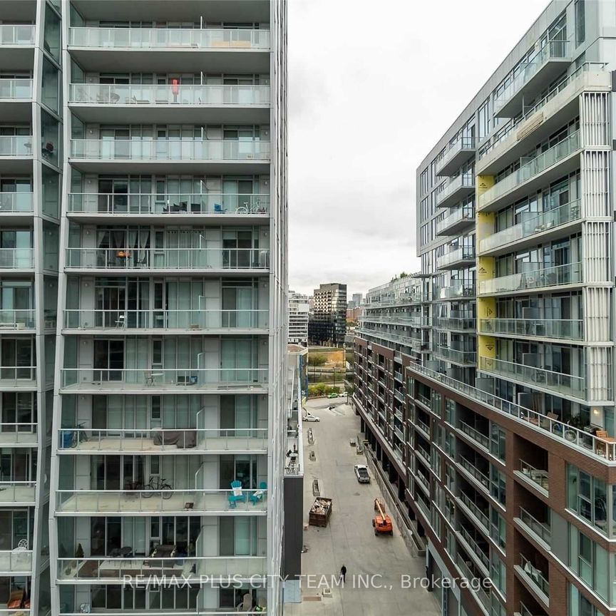 Riverside Square Lofts 15-30 , #910 - Photo 1