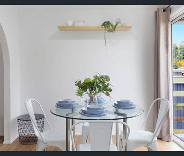 Storage, Central and Side Access - Photo 3