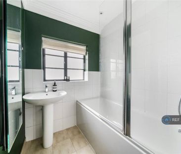 2 bedroom maisonette to rent - Photo 6