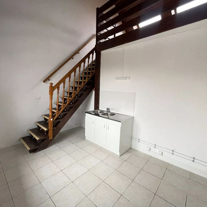 À louer : Appartement 2 pièces à Saint Quentin quartier d'Isle. - Photo 1