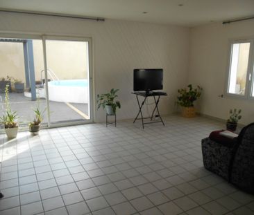 Location Appartement 1 pièce 18m² LA ROCHE SUR YON 85000 - Photo 1