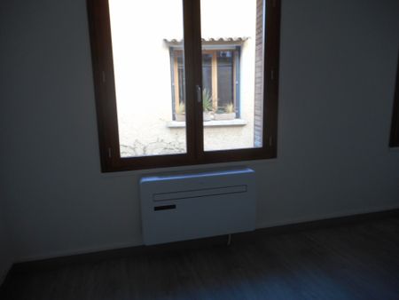 Appartement T2 centre de PERNES - Photo 2