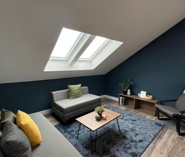 Room 3 and 4, Flat 13, Commercial Point, NG9 2NG, NOTTINGHAM - Photo 1