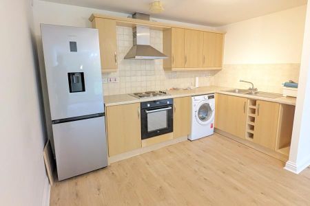 2 bedroom apartment to rent - Photo 5