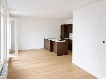 Ruim gerenoveerd appartment Te Huur op toplocatie in centrum Lier - Photo 5