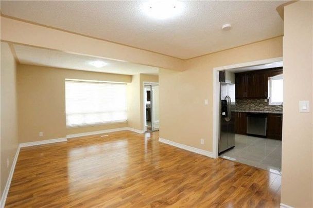 For Lease - 66 Glenvale Boulevard, Brampton, Ontario - Photo 1