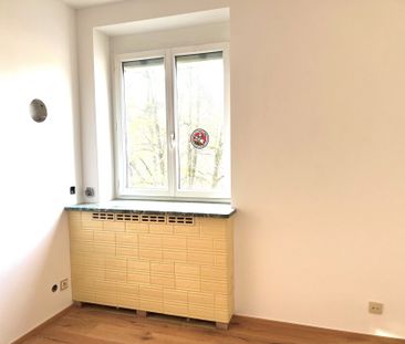 Nähe Kapuzinerkloster: 3 Zimmer mit Balkon und Ausblick - Photo 3