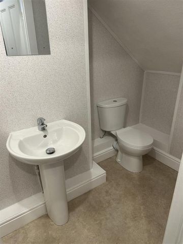 1 bedroom terraced house to rent - Photo 5