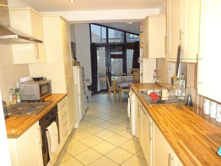 Douglas Road, Nottingham - Photo 3