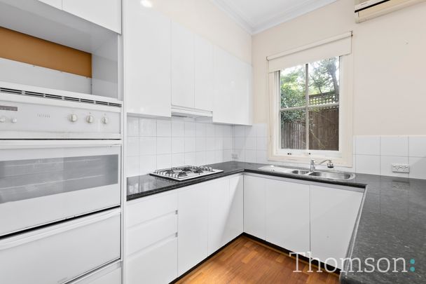 7/20 Mercer Road ARMADALE - Photo 1