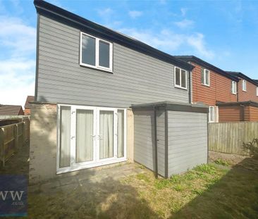 3 bedroom terraced house to rent - Photo 4