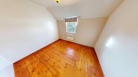 2 bedroom end of terrace house to rent - Photo 3