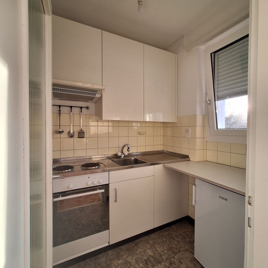 Affittasi monolocale ammobiliato, con cucina separata e ampio balcone - Foto 1