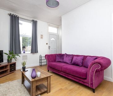 6, Firth Road, Leeds, West Yorkshire, LS11 7HJ - Photo 2