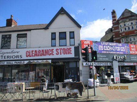 2 bedroom flat to rent - Photo 3