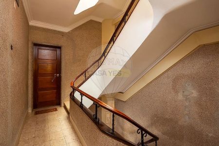 Apartment T2 in São Domingos de Benfica, Lisboa - Photo 4