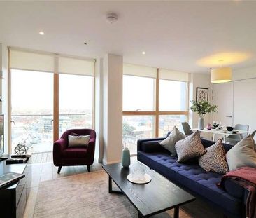 Queen Street, Maidenhead, Berkshire, SL6 - Photo 1