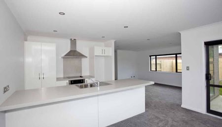 Quiet on Keith - Photo 3