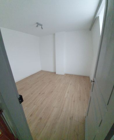Location Maison 3 pièces 56m² ST OMER 62500 - Photo 2
