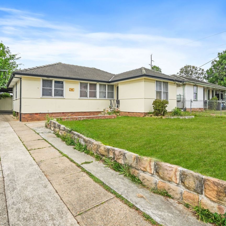 Beautifully Designed&comma; Four Bedroom Family Home&excl; - Photo 1