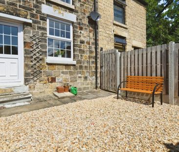 3 bedroom House To Let - Photo 6