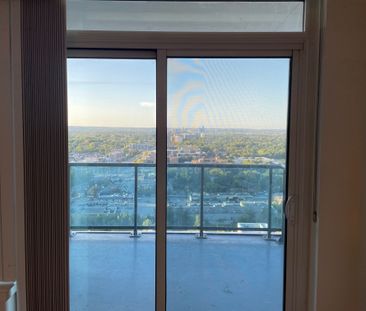 For Lease - 7165 Yonge Street Unit# 1902, Markham, Ontario - Photo 2