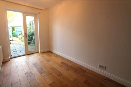 Derwent Close, Waterlooville, Hampshire, PO8 - Photo 5