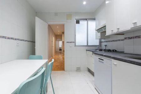 Calle de Ferraz, Madrid, Community of Madrid 28008 - Photo 4