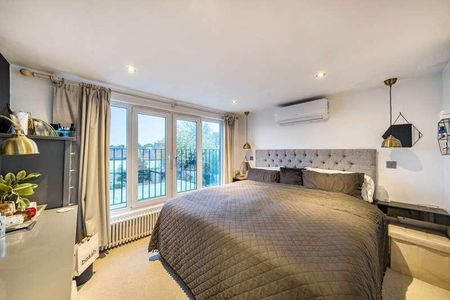 Sycamore Grove, New Malden, KT3 - Photo 2