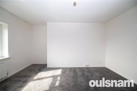 4 bedroom detached house to rent - Photo 5