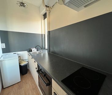 Location Appartement 1 pièce 22m² - Photo 6