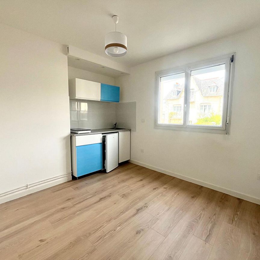 Location Appartement 1 pièce 15m² - Photo 1