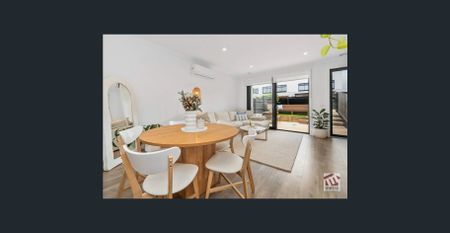 CONTEMPORARY LIVING IN A SERENE SETTING! - Photo 2