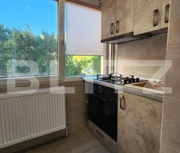 Apartament de inchiriat, 50 mp, 3 camere, zona Consul - Photo 6