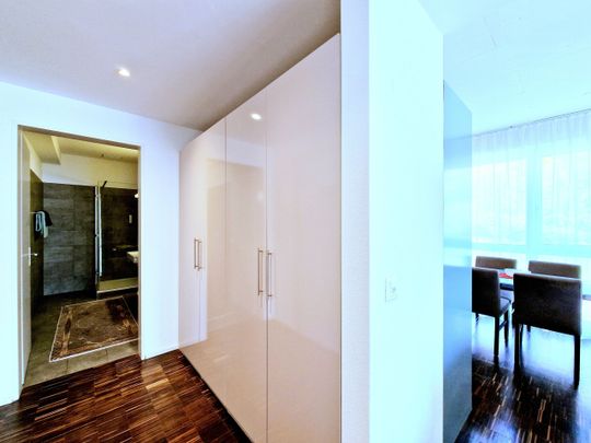 Modern and furnished apartment – temporary living made easy - Photo 1